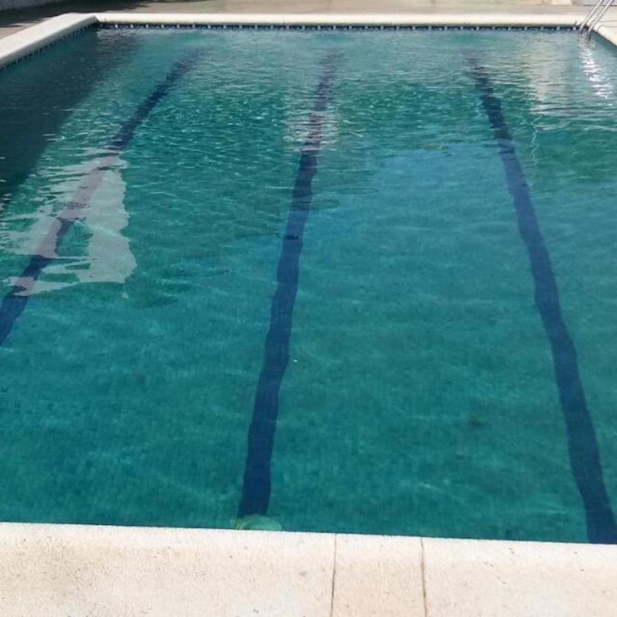 Gerkens, Bonita Casa De Tres Dormitorios Con Piscina Comunitaria En Escala L' Escala Exterior foto