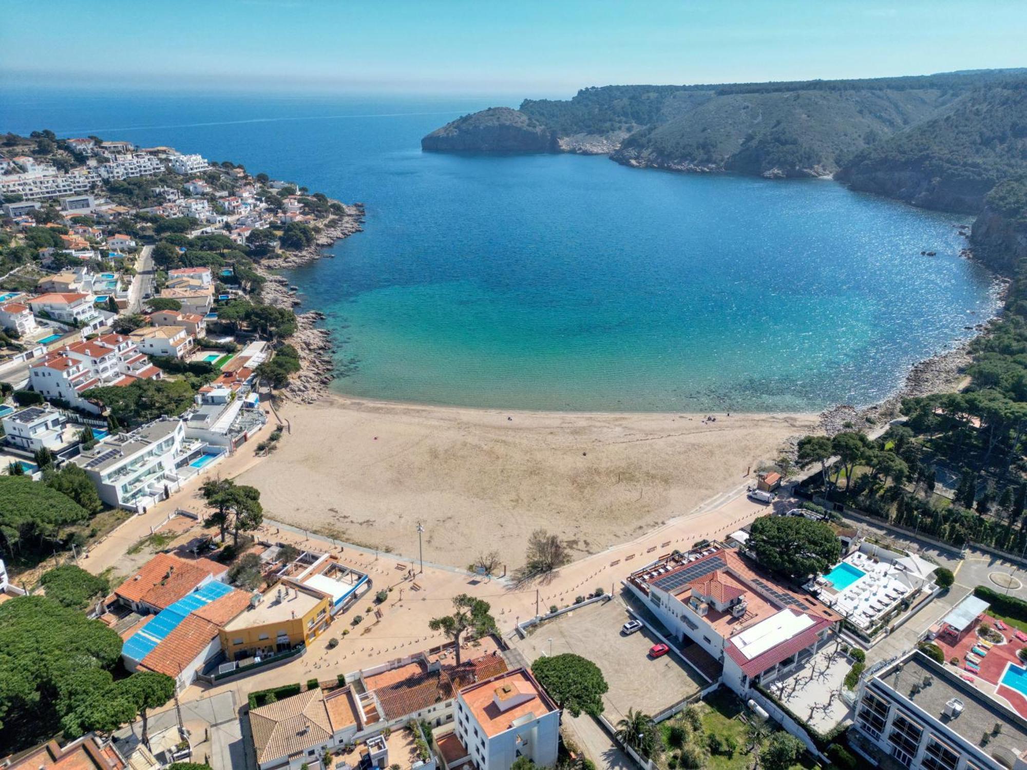 Gerkens, Bonita Casa De Tres Dormitorios Con Piscina Comunitaria En Escala L' Escala Exterior foto